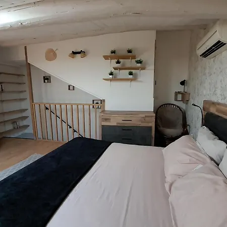 Maison 2 Avec Extérieur Et Climatisation Casa vacanze Roujan